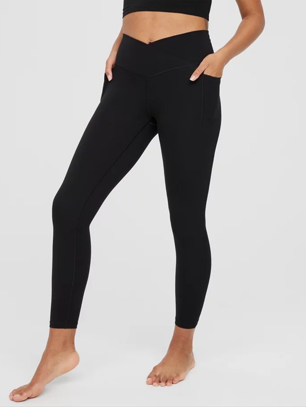 Aerie AE Real Me Xtra High Rise Crossover Pocket Legging Black Small 7/8